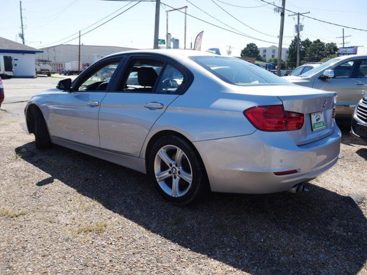 2014 BMW 3 series VIN WBA3C1C52EK114964 photo 7