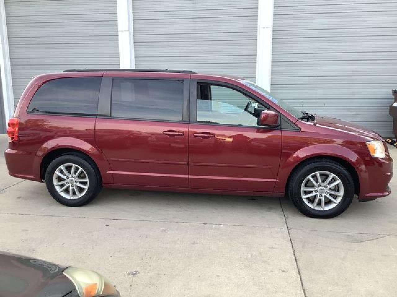 2015 DODGE Grand caravan VIN 2C4RDGCG7FR584828 photo 9