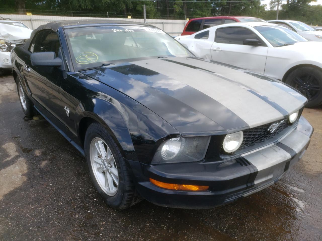 2009 FORD Mustang VIN 1ZVHT84N895118292 photo 1