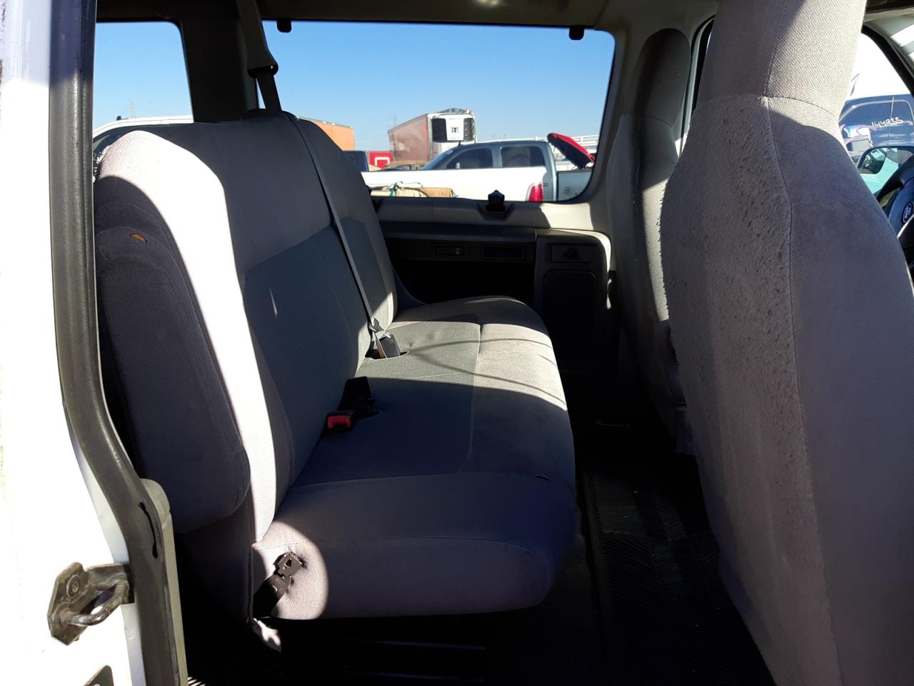 2013 FORD Econoline van VIN 1FBSS3BL5DDA67823 photo 6