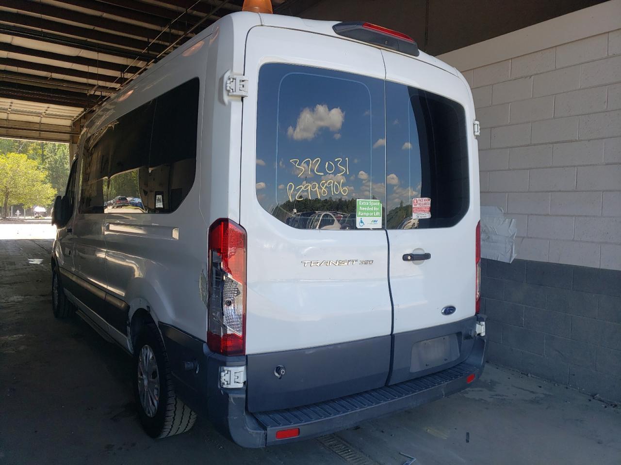 2018 FORD Transit VIN 1FBZX2CM8JKA14347 photo 3