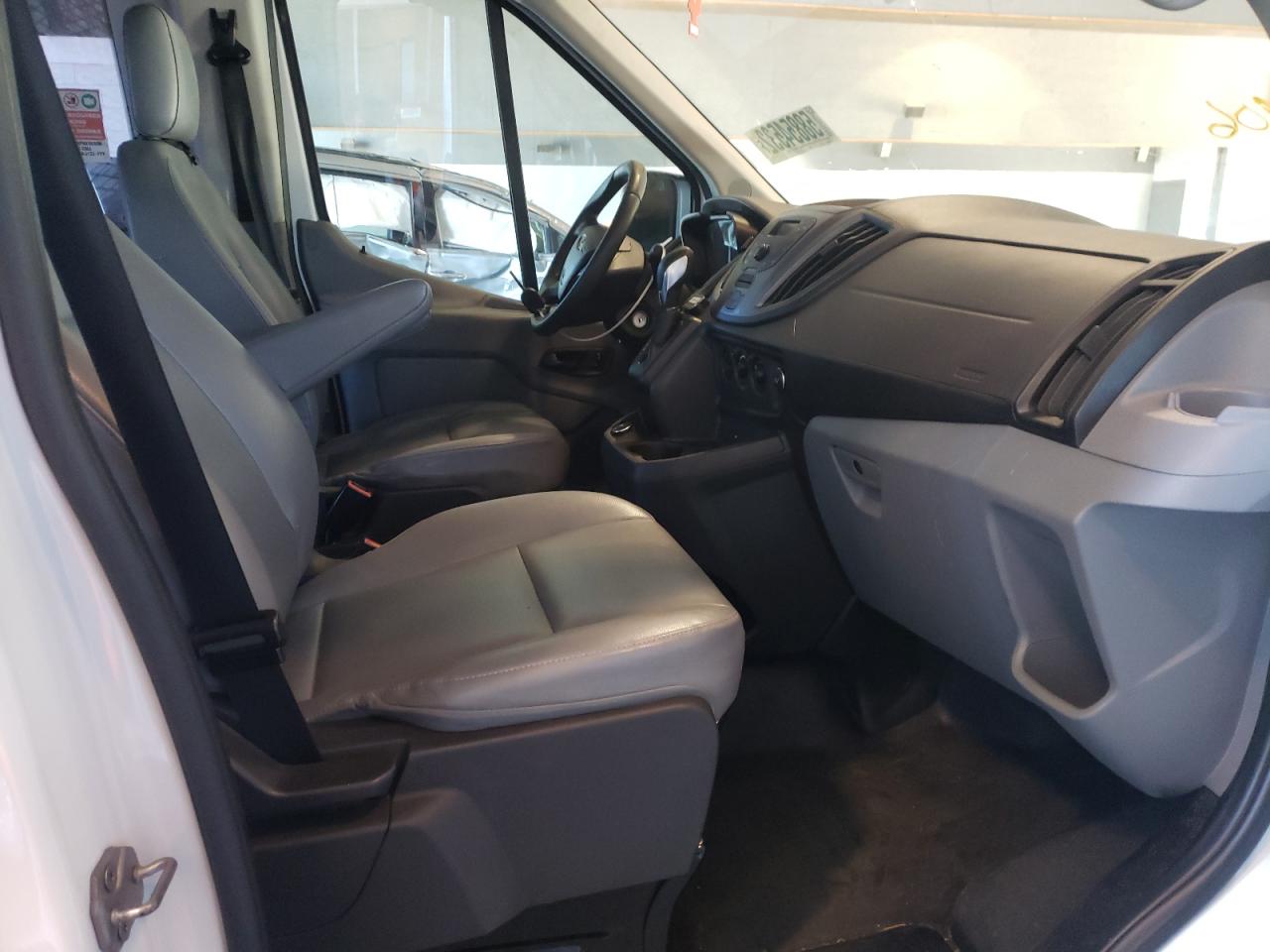 2018 FORD Transit VIN 1FBZX2CM8JKA14347 photo 5