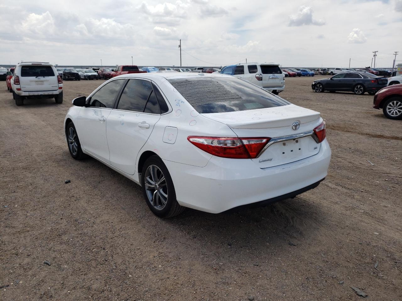 2015 Toyota Camry VIN 4T1BF1FK7FU110613 photo 3
