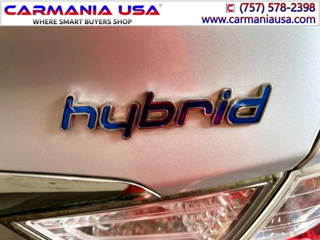 2012 Hyundai Sonata VIN KMHEC4A46CA045752 photo 8