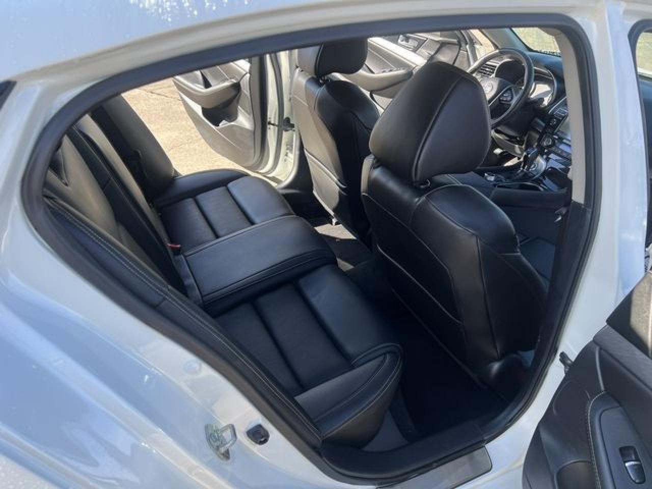 2017 Nissan Maxima VIN 1N4AA6AP6HC389940 photo 9