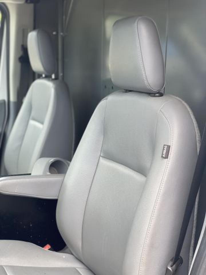 2019 Ford Transit VIN 1FTYR1CM3KKA80401 photo 9