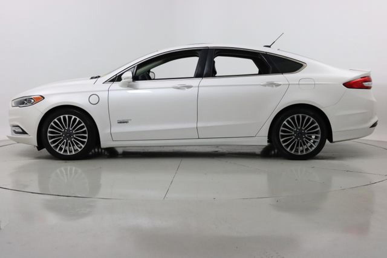 2017 Ford Fusion VIN 3FA6P0SU6HR152176 photo 8
