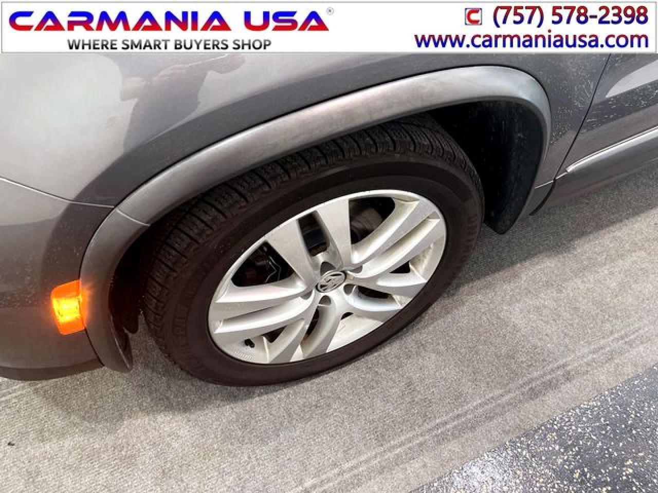 2012 Volkswagen Tiguan VIN WVGBV7AX6CW087995 photo 5