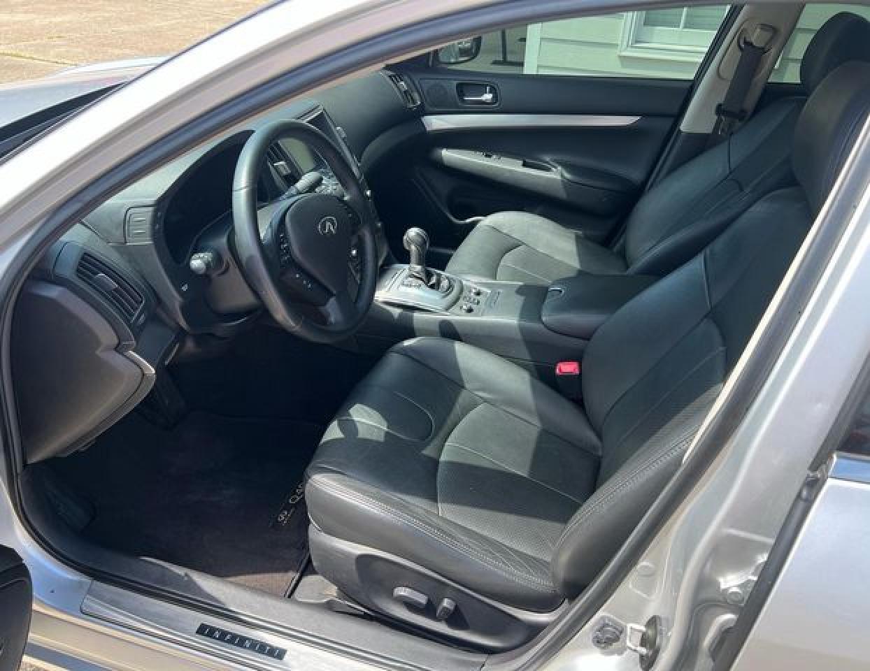 2015 Infiniti Q40 VIN JN1CV6AR9FM522015 photo 6
