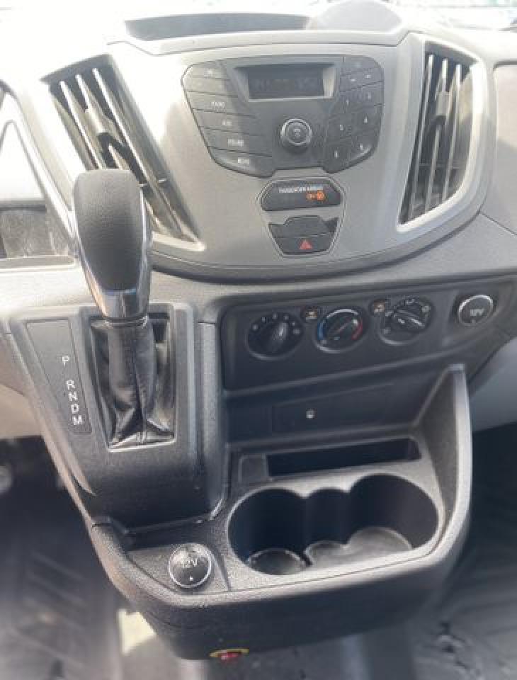 2019 Ford Transit VIN 1FTYR1CM3KKA80401 photo 11