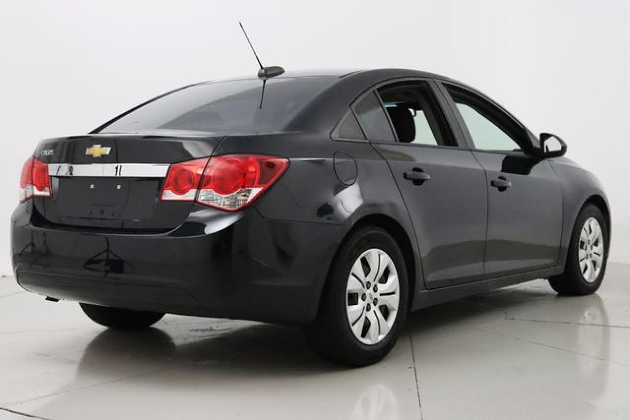 2015 Chevrolet Cruze VIN 1G1PA5SH6F7271858 photo 5