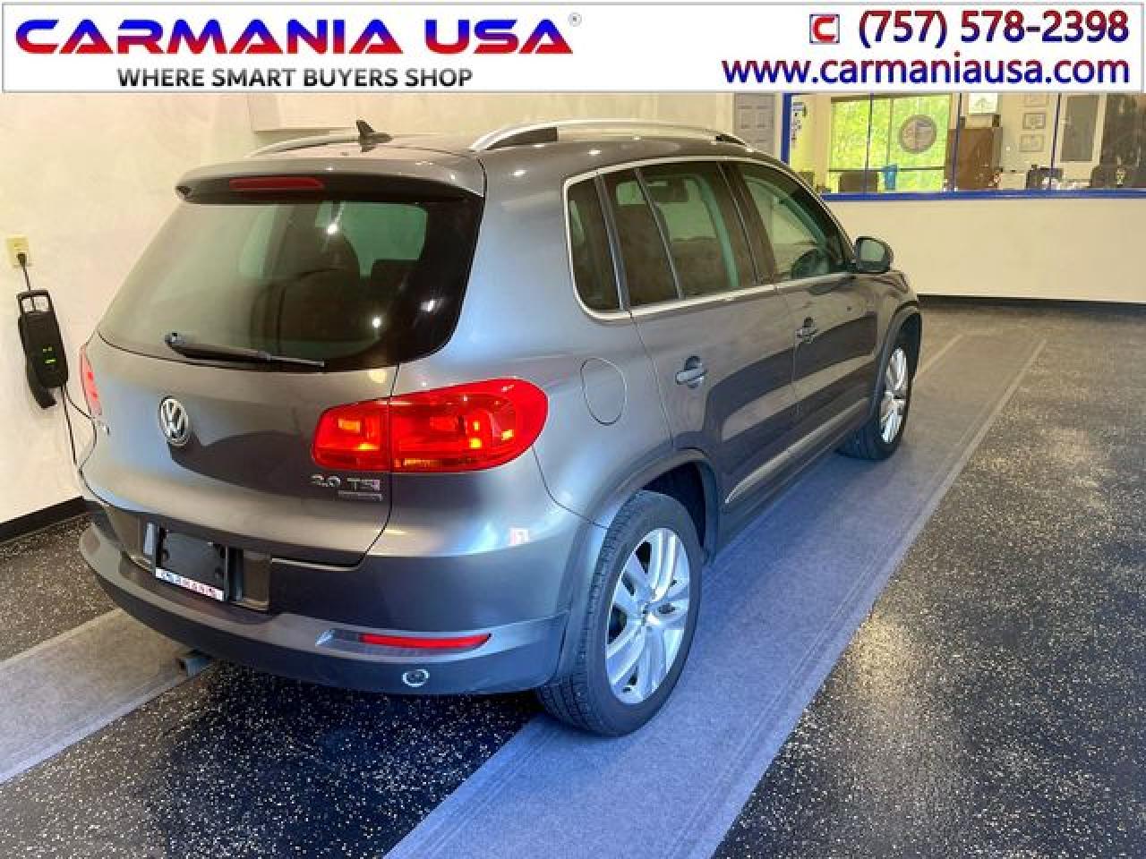 2012 Volkswagen Tiguan VIN WVGBV7AX6CW087995 photo 10
