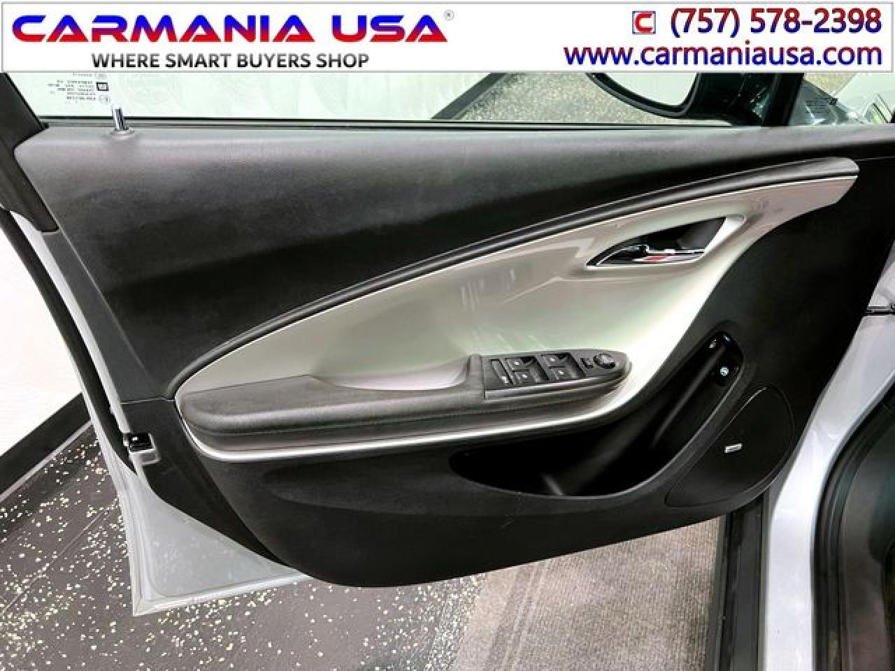 2012 Chevrolet Volt VIN 1G1RD6E43CU111609 photo 12