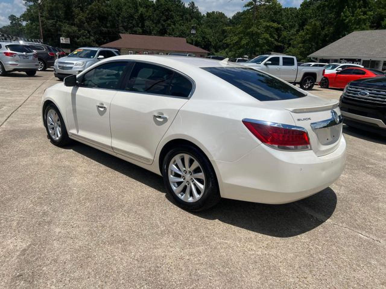2012 Buick Lacrosse VIN 1G4GD5ER1CF218792 photo 5