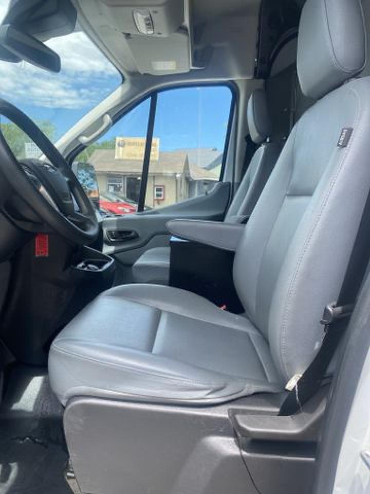2019 Ford Transit VIN 1FTYR1CM3KKA80401 photo 8