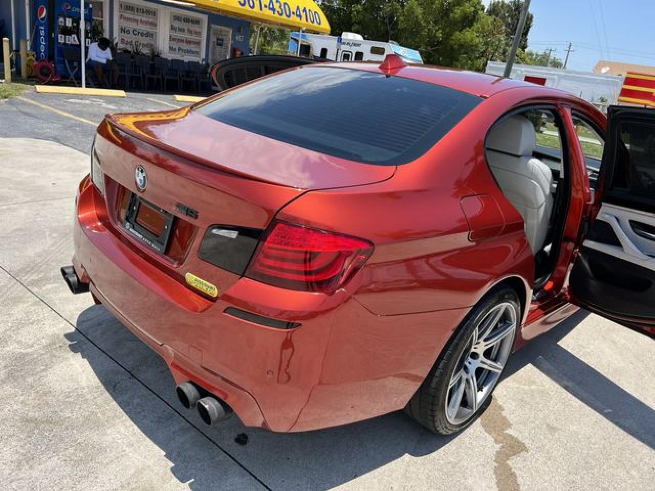2013 BMW M5 VIN WBSFV9C57DC773911 photo 6