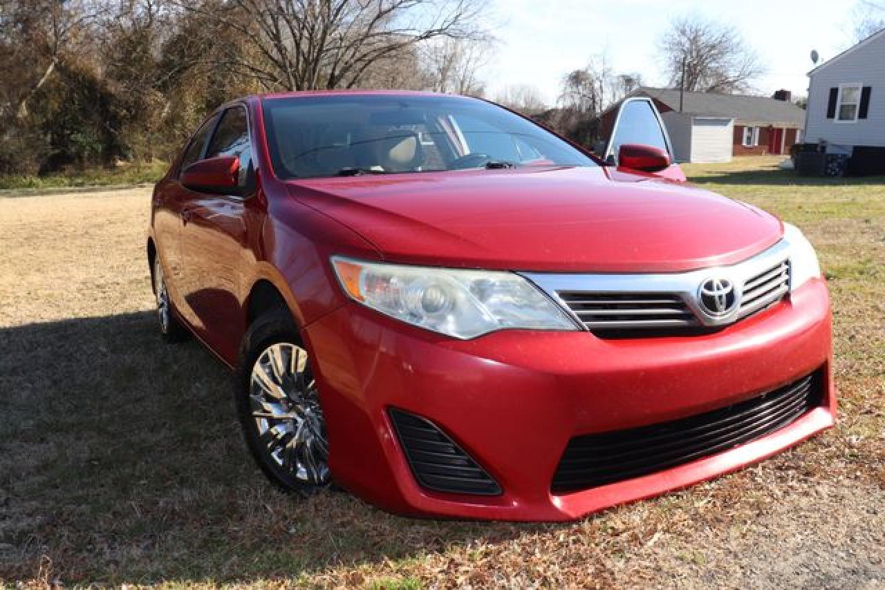 2014 Toyota Camry VIN 4T1BF1FKXEU765122 photo 1