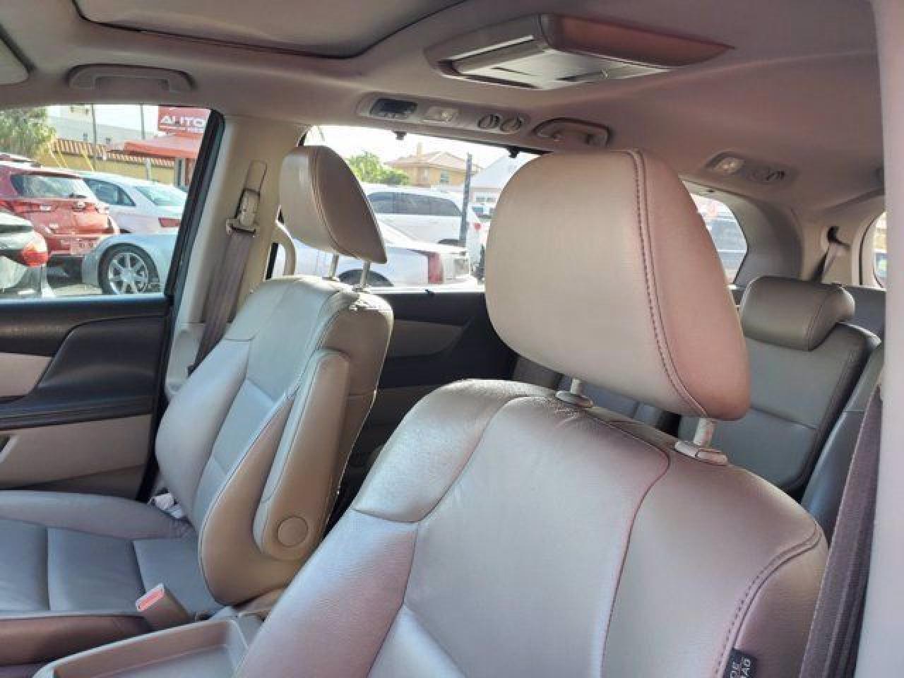 2012 Honda Odyssey exl VIN 5FNRL5H67CB122574 photo 8