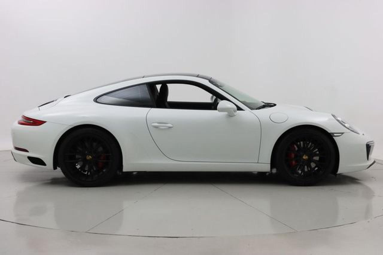 2017 Porsche 911 VIN WP0AB2A97HS122751 photo 4