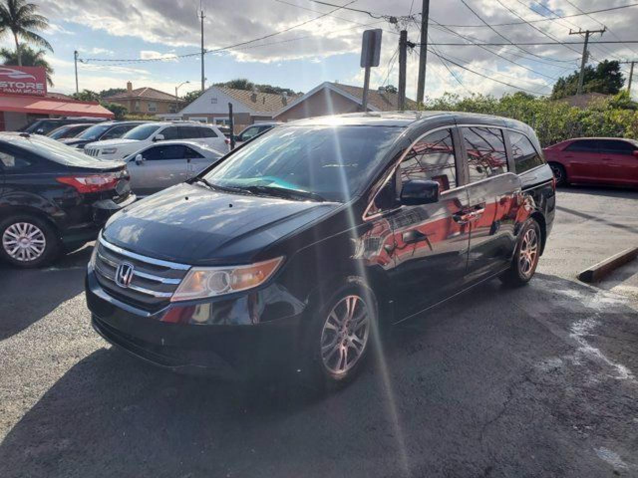 2012 Honda Odyssey exl VIN 5FNRL5H67CB122574 photo 4