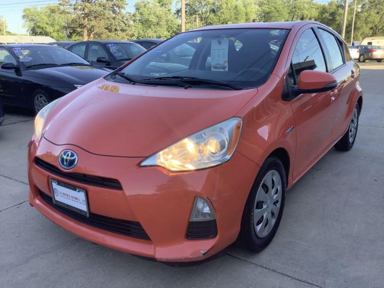 2013 TOYOTA Prius VIN JTDKDTB3XD1046053 photo 3