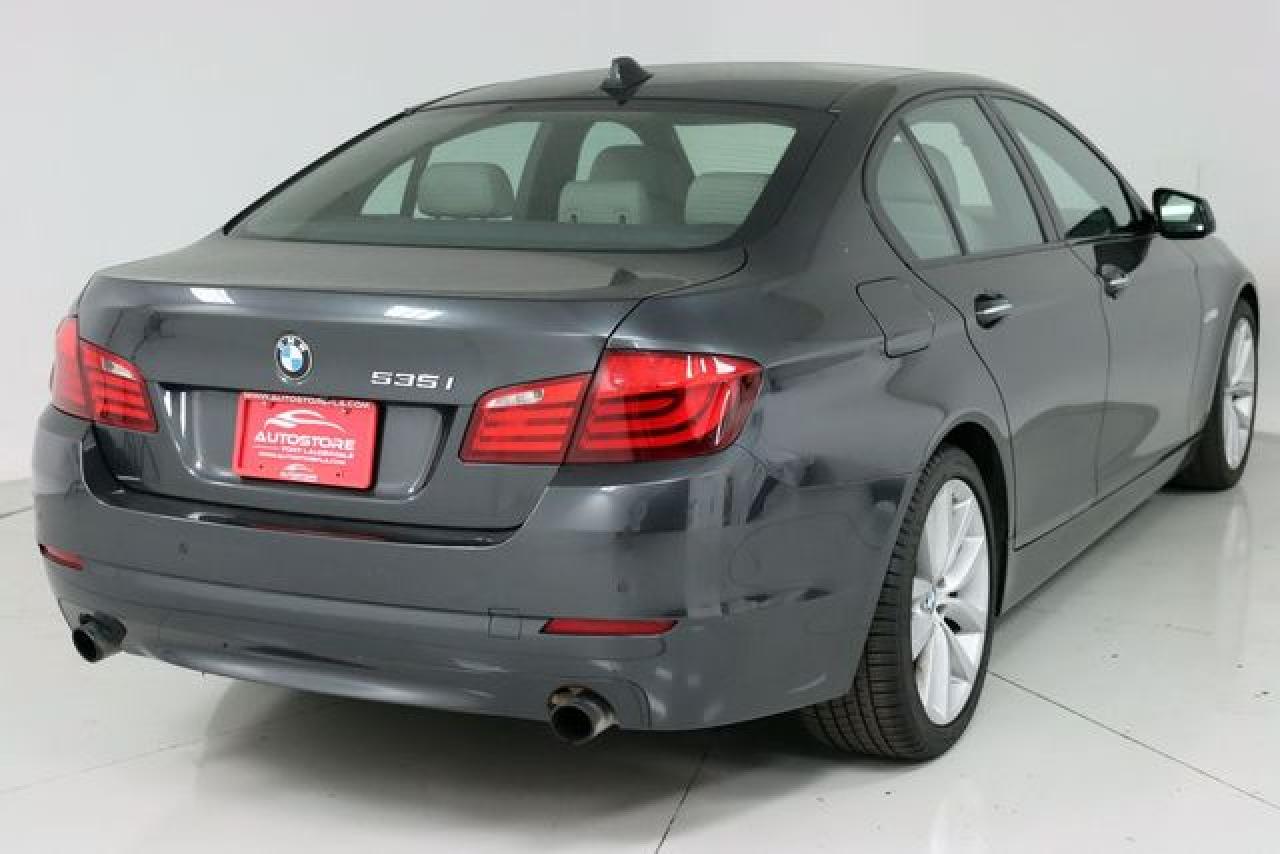 2012 BMW 5 series VIN WBAFR7C58CC812372 photo 10