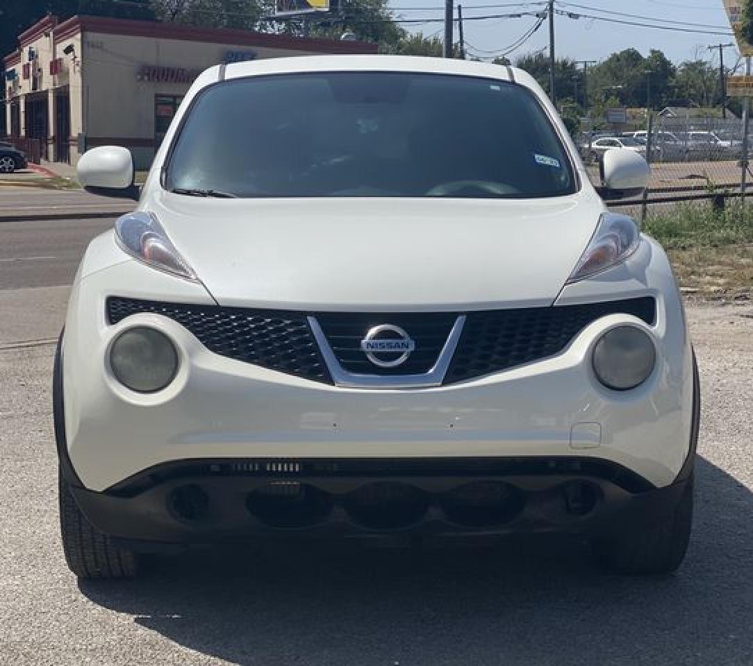 2013 Nissan Juke VIN JN8AF5MR8DT205244 photo 2