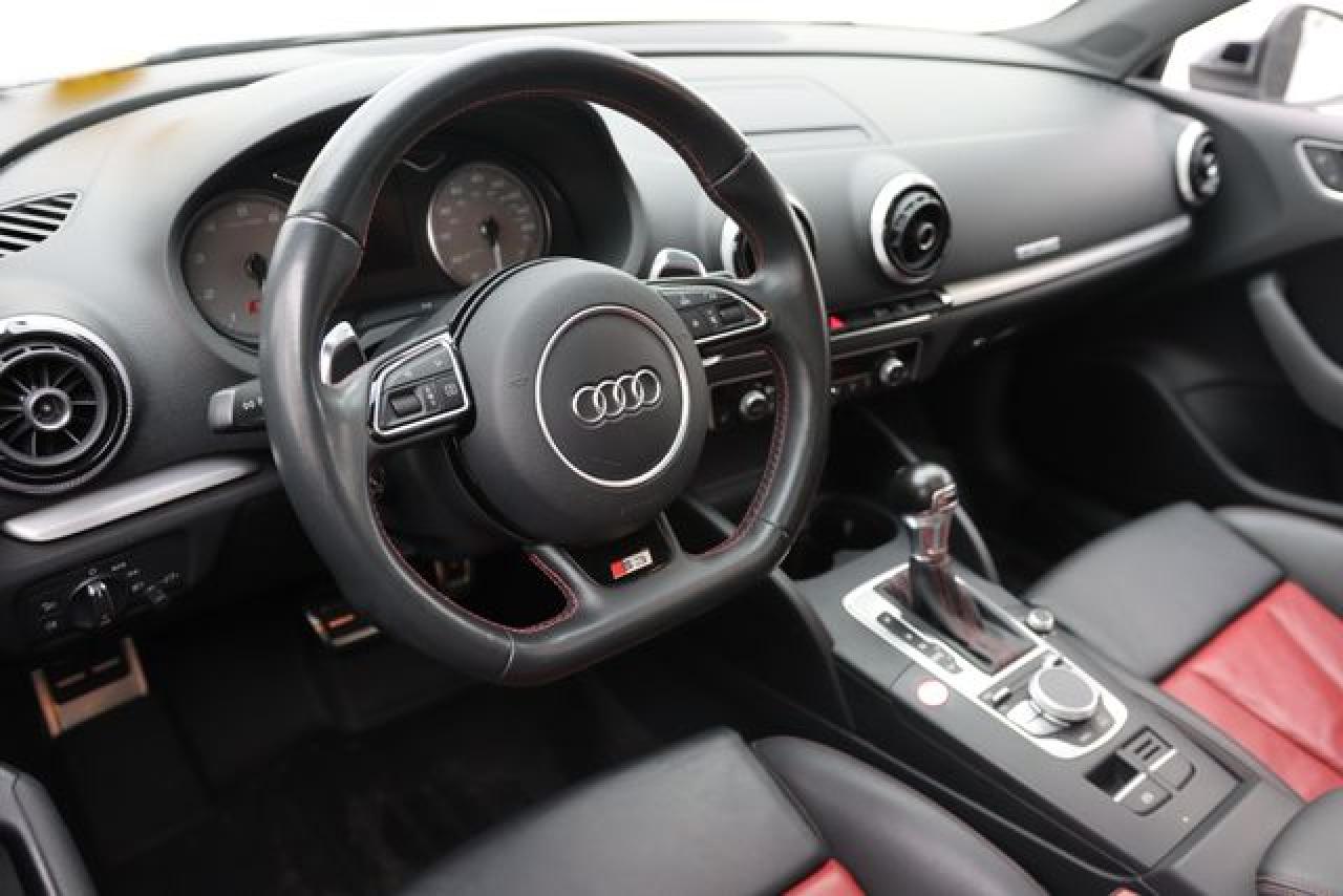 2015 Audi S3 VIN WAUBFGFFXF1037827 photo 2