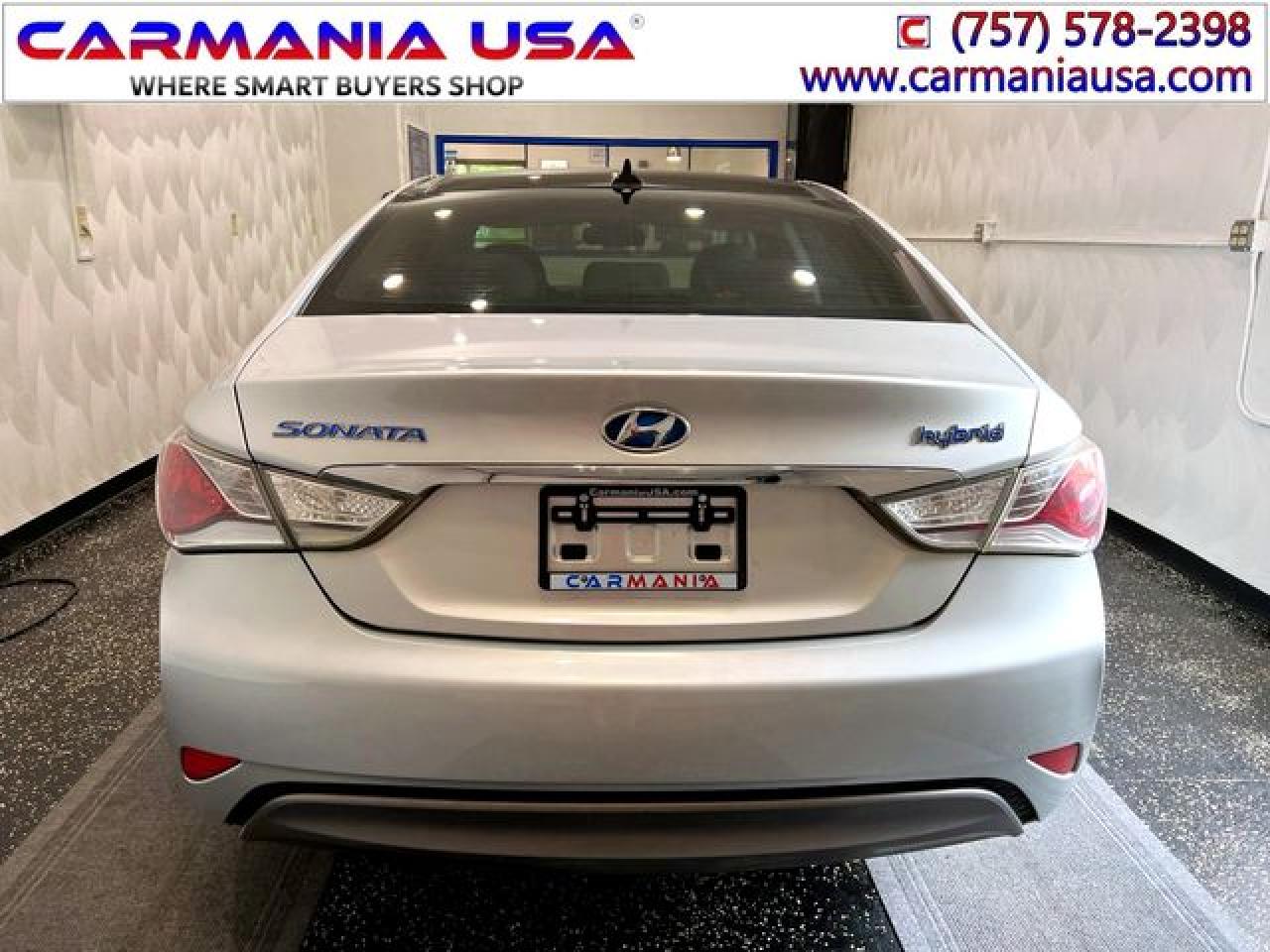 2012 Hyundai Sonata VIN KMHEC4A46CA045752 photo 9