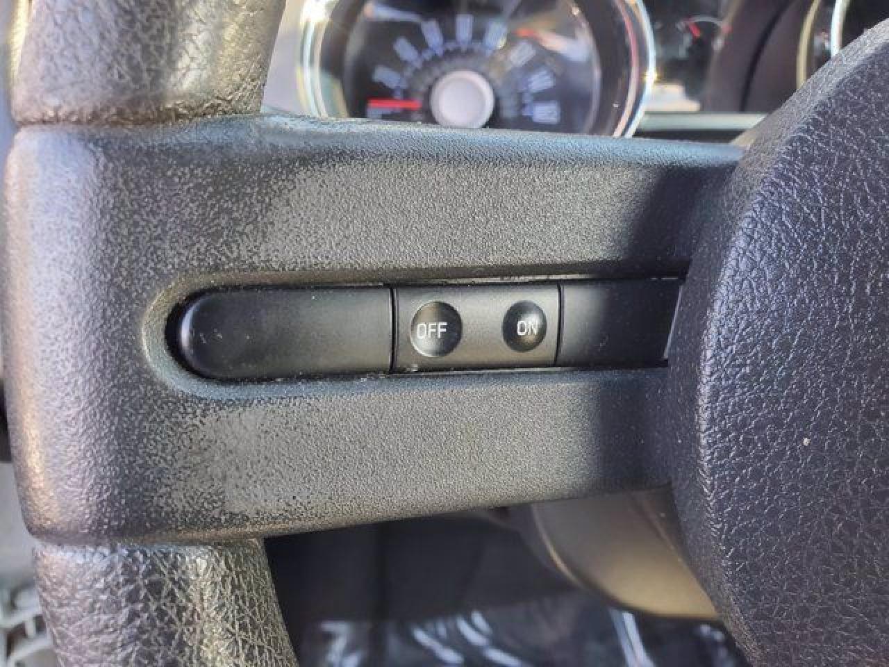 2012 Ford Mustang VIN 1ZVBP8EM1C5205457 photo 12
