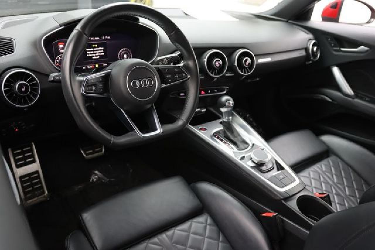 2016 Audi Tt VIN TRUC5AFV0G1024042 photo 2