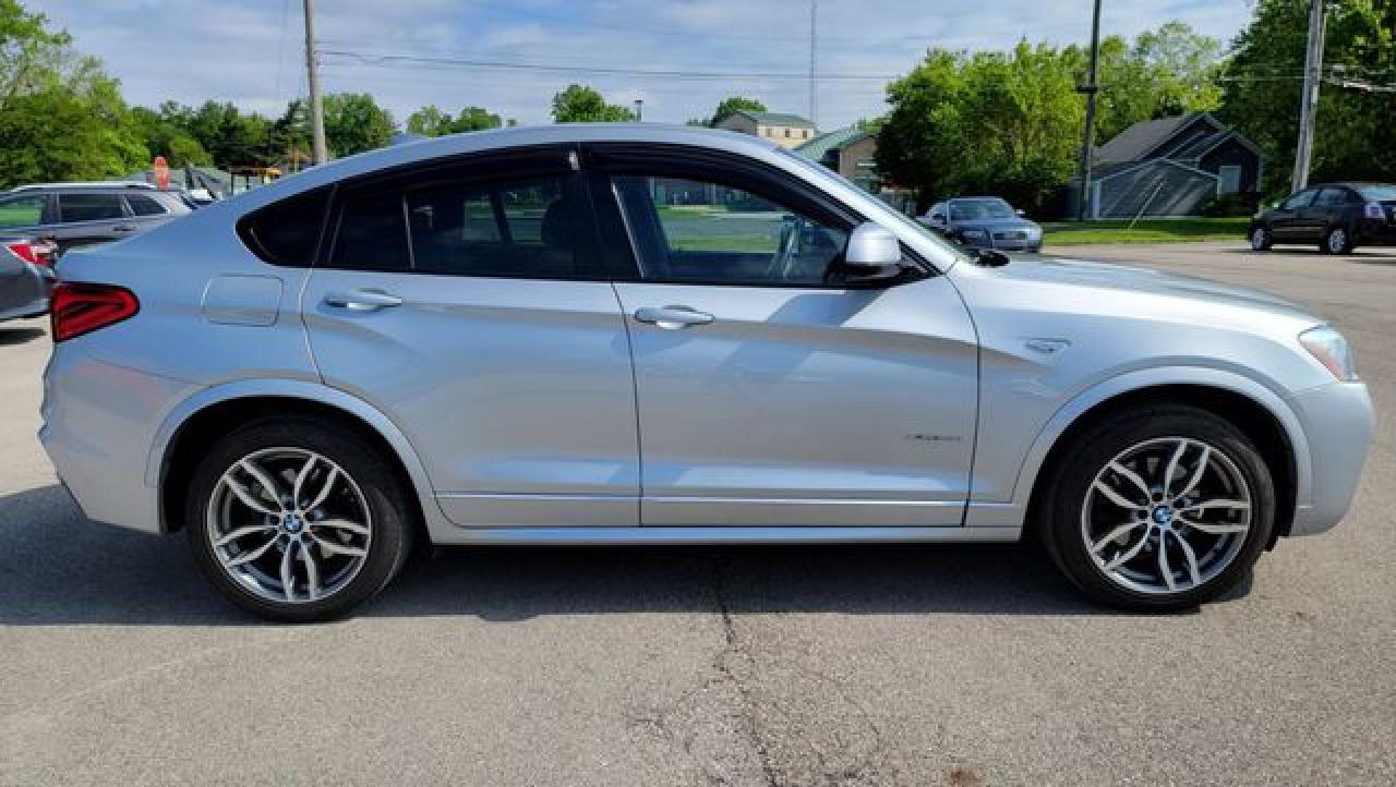 2016 BMW X4 VIN 5UXXW5C58G0N92189 photo 2