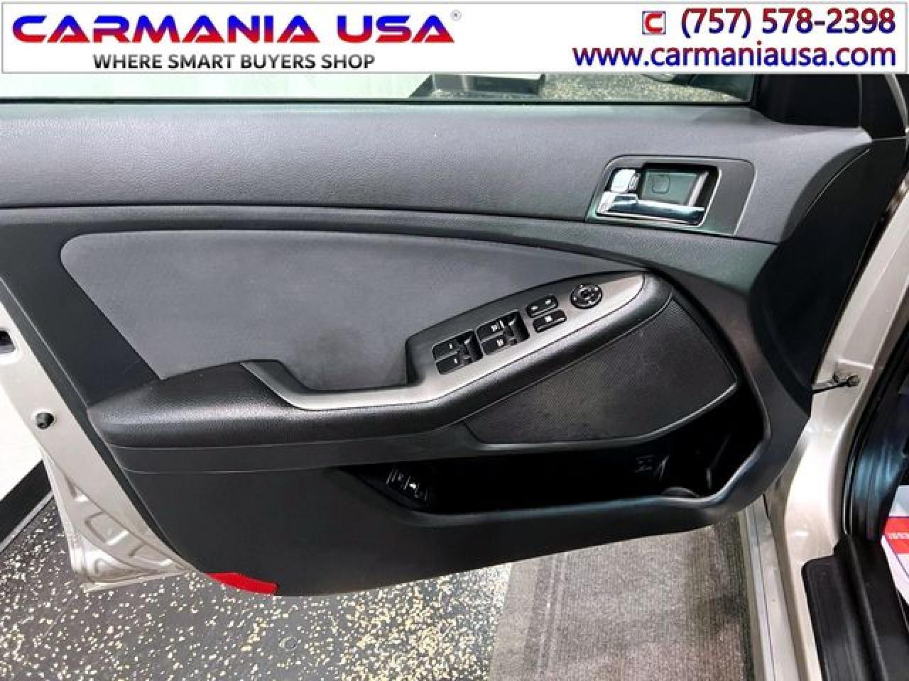2013 Kia Optima VIN KNAGM4AD1D5053257 photo 12
