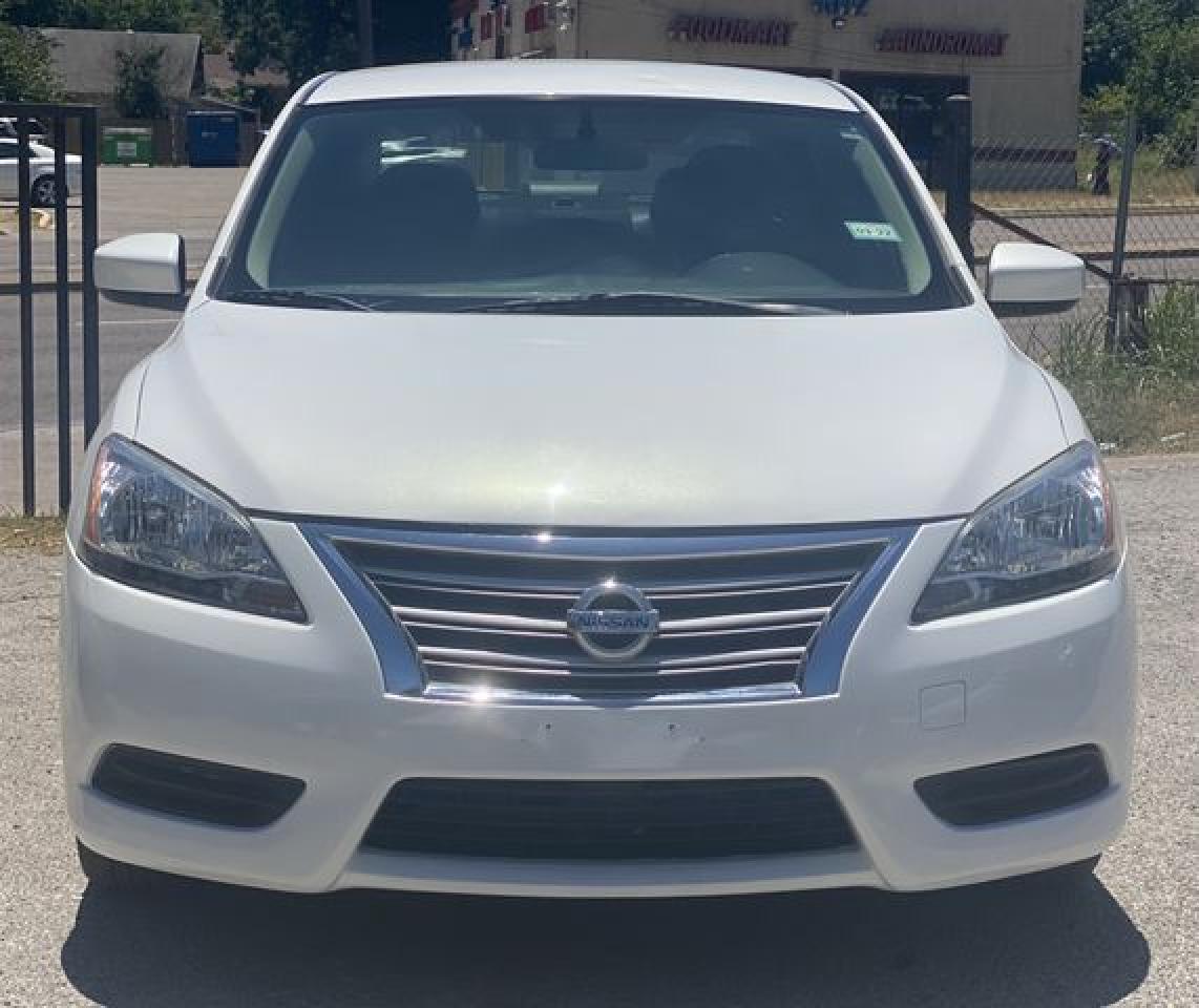 2014 Nissan Sentra VIN 3N1AB7APXEL665813 photo 2