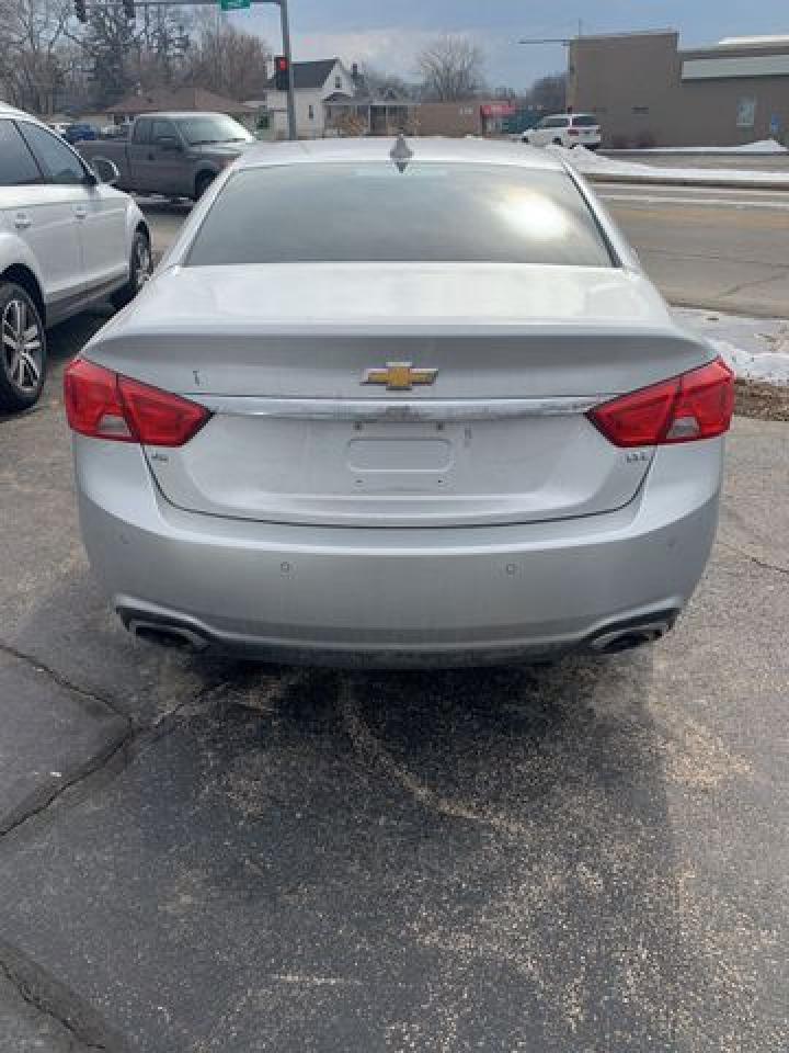 2016 Chevrolet Impala VIN 2G1145S38G9142005 photo 3
