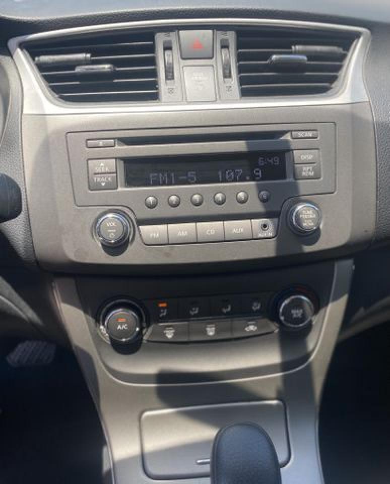 2014 Nissan Sentra VIN 3N1AB7APXEL665813 photo 12
