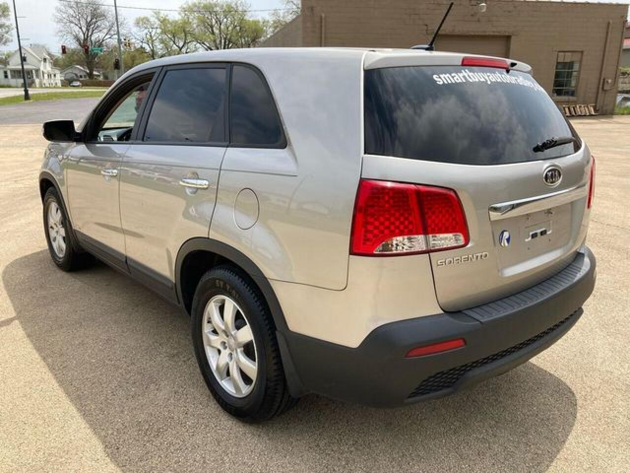 2012 Kia Sorento VIN 5XYKTCA67CG282592 photo 8