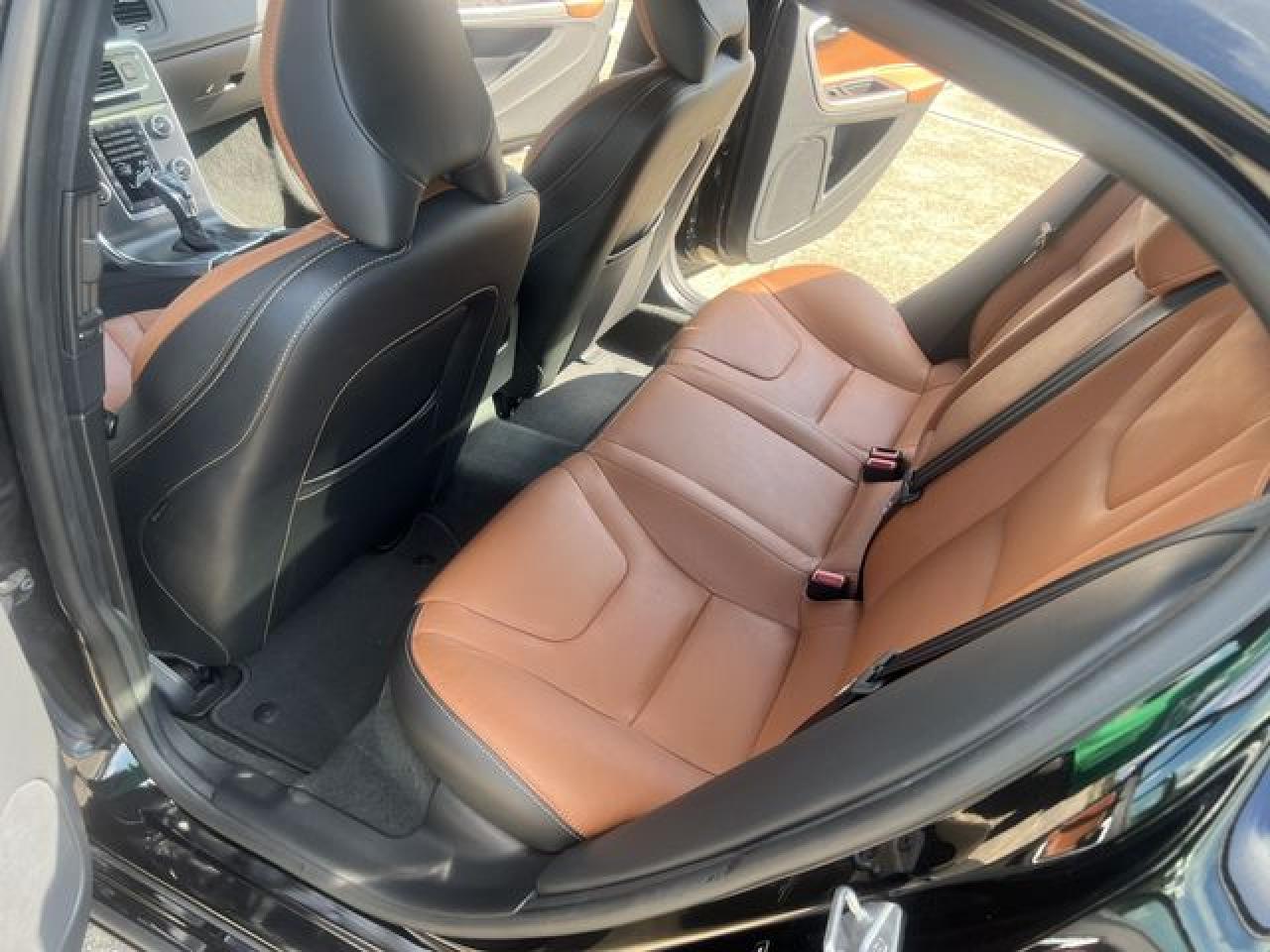 2016 Volvo S60 VIN YV126MFKXG2409252 photo 7