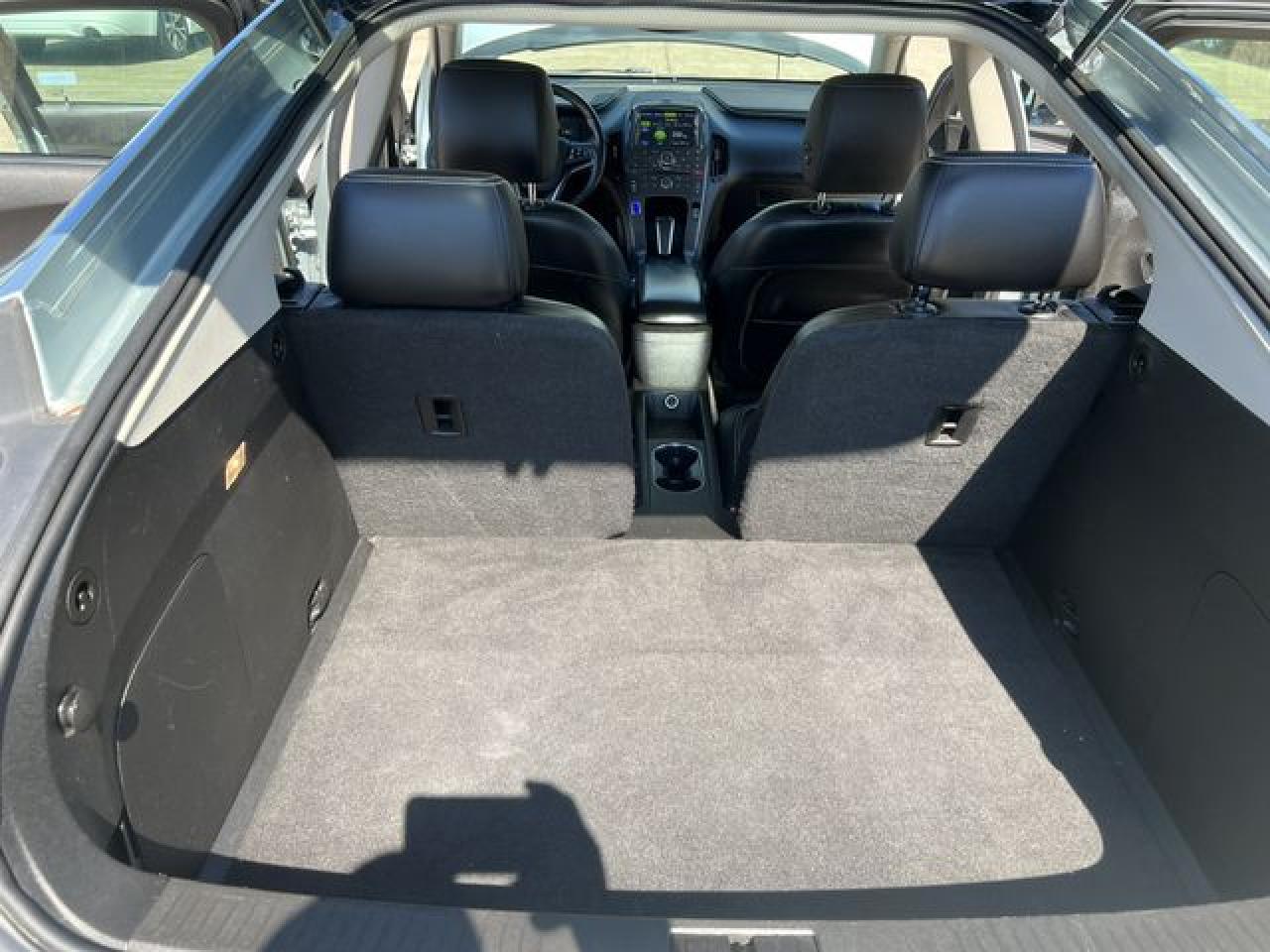 2012 Chevrolet Volt VIN 1G1RB6E44CU118512 photo 8