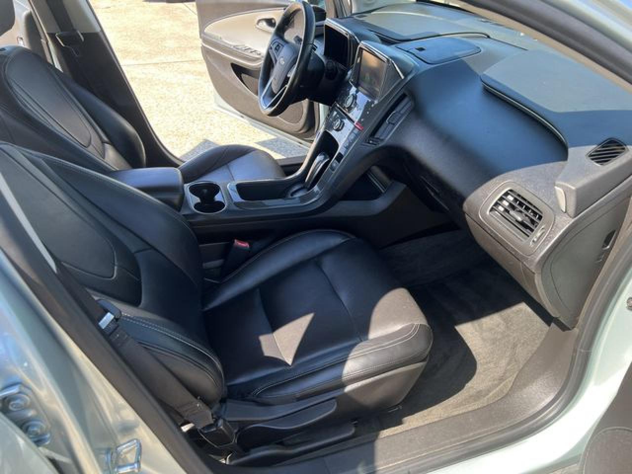 2012 Chevrolet Volt VIN 1G1RB6E44CU118512 photo 10