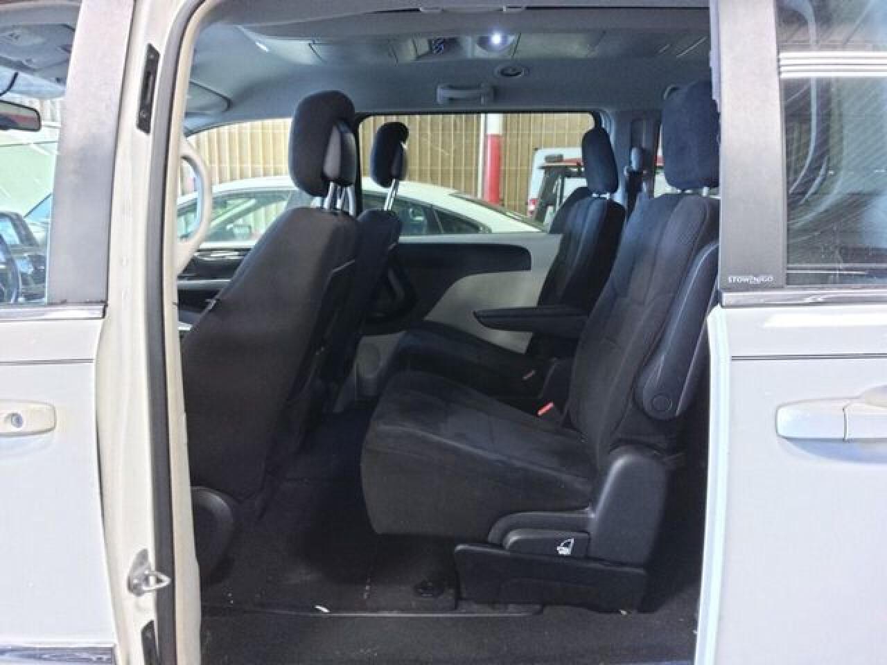 2012 Chrysler Minivan VIN 2C4RC1BG2CR169980 photo 4