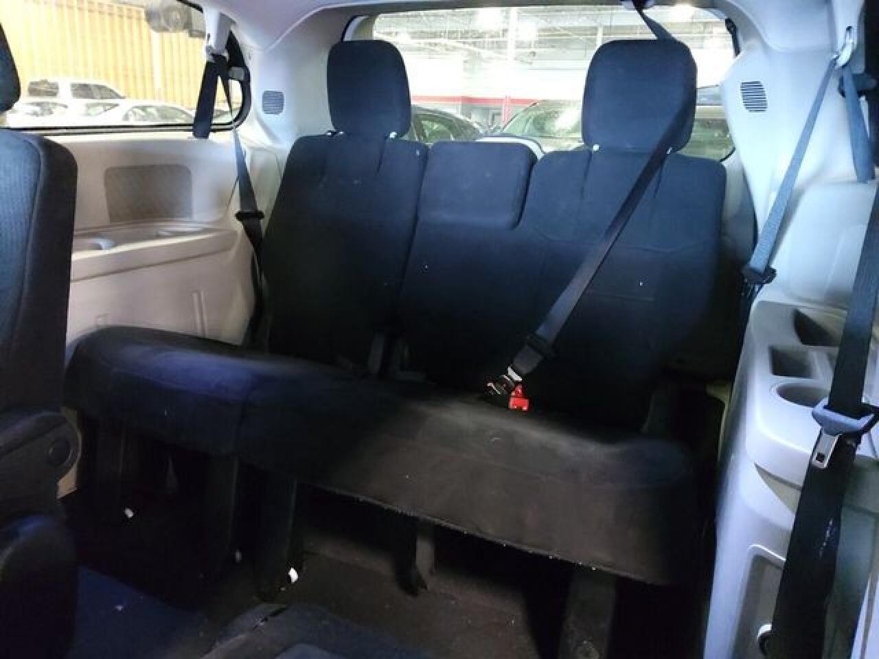 2012 Chrysler Minivan VIN 2C4RC1BG2CR169980 photo 5