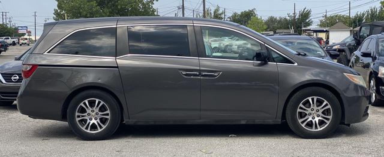 2012 Honda Odyssey exl VIN 5FNRL5H63CB083272 photo 4