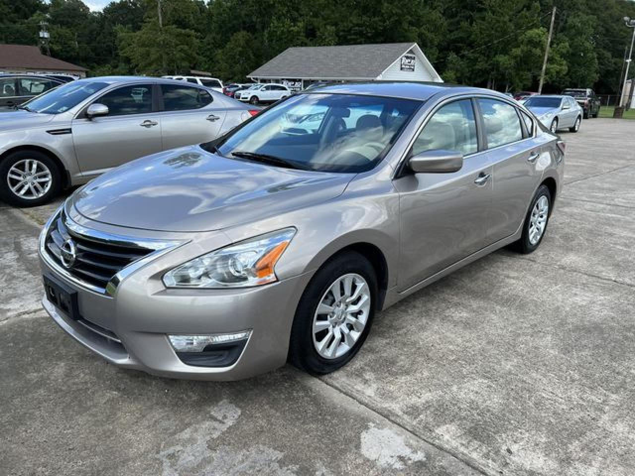 2014 Nissan Altima VIN 1N4AL3AP0EC118618 photo 1