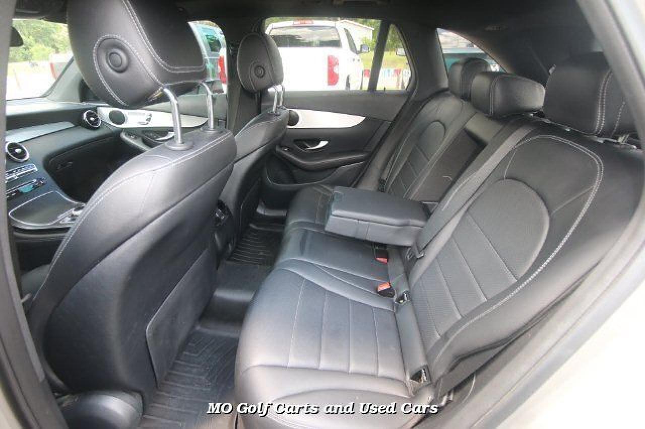 2019 MERCEDES-BENZ Glc class VIN WDC0G4JB1KV135684 photo 9