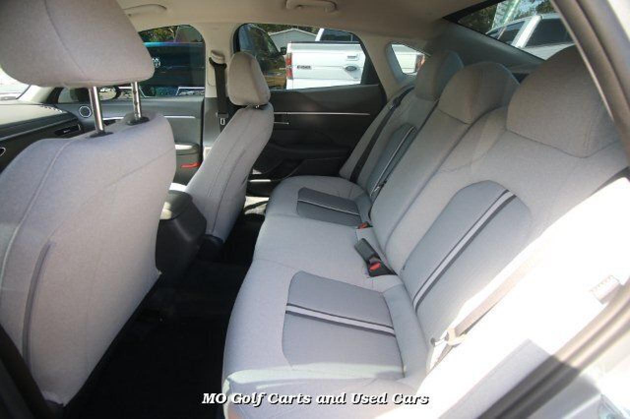 2020 HYUNDAI Sonata VIN 5NPEG4JA1LH050252 photo 9