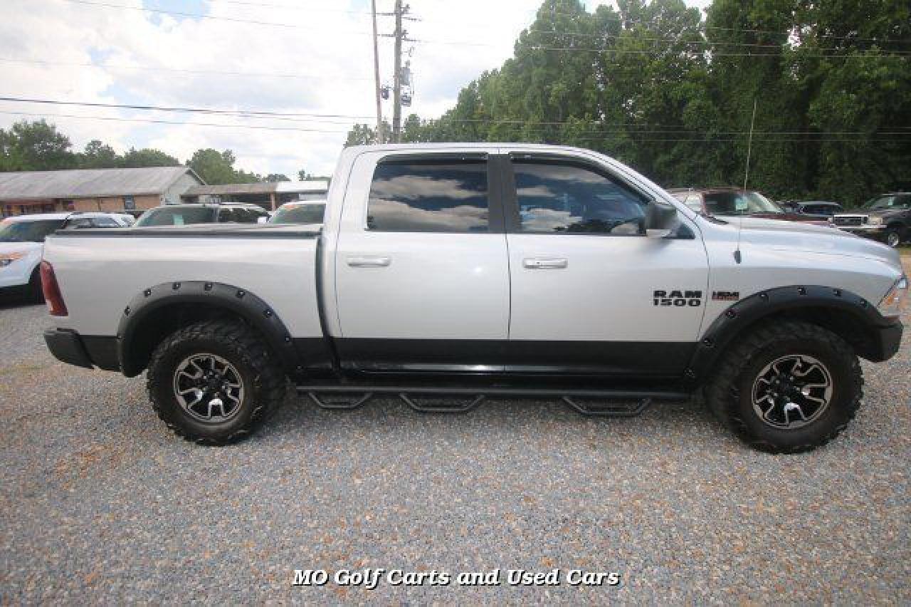 2017 RAM 1500 VIN 1C6RR7YT7HS566328 photo 5
