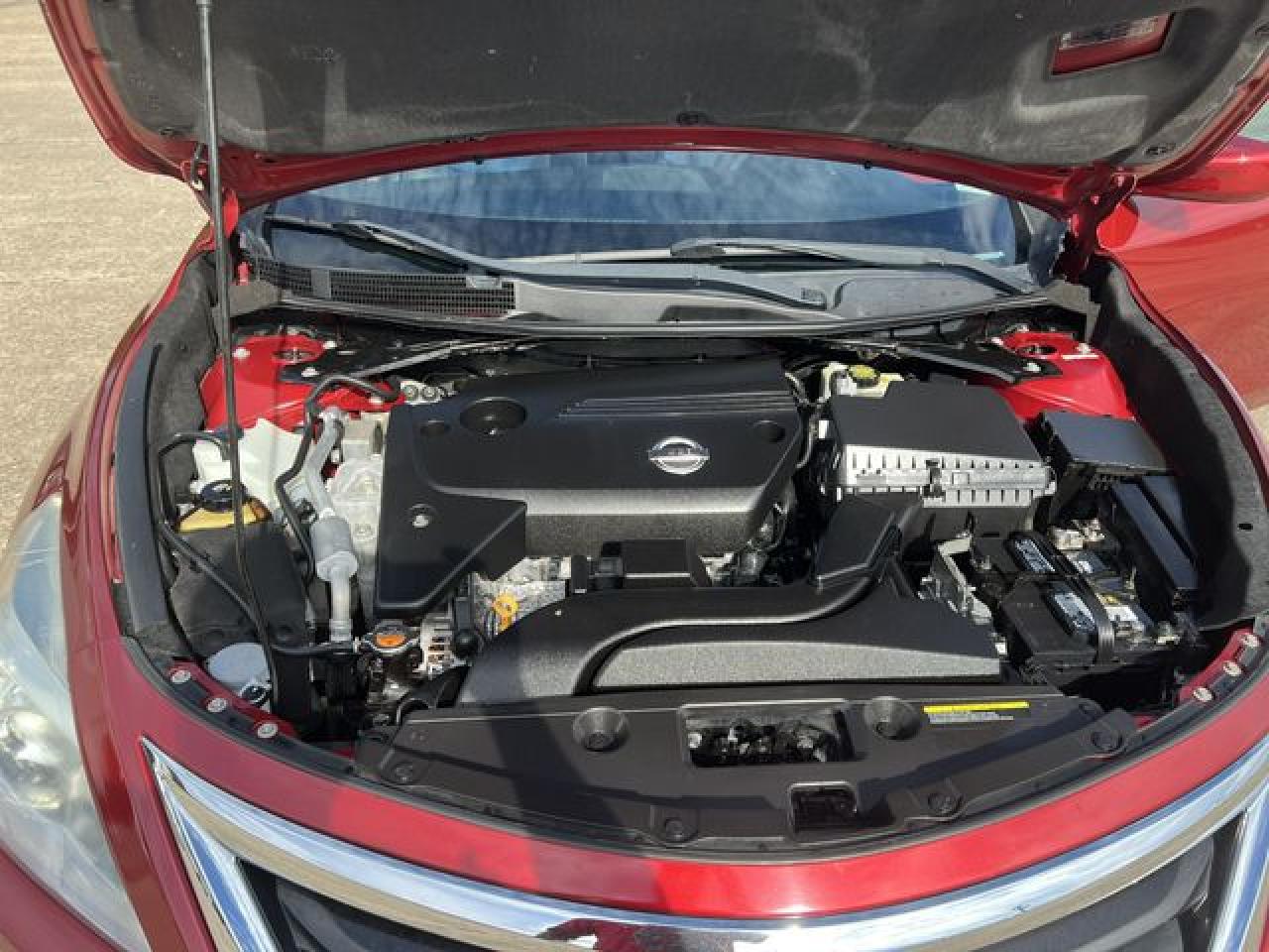2015 Nissan Altima VIN 1N4AL3AP9FN321898 photo 12