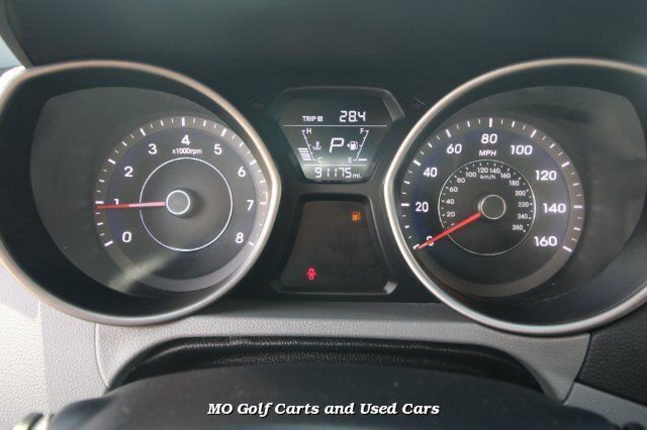 2015 HYUNDAI Elantra VIN 5NPDH4AE0FH634982 photo 12