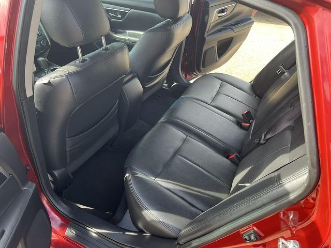 2015 Nissan Altima VIN 1N4AL3AP9FN321898 photo 7